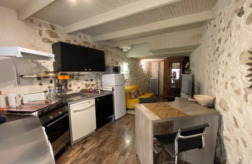 Saint-Genies-de-Fontedit House | Maison de Village 1 Chambre