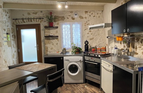 Saint-Genies-de-Fontedit House | Maison de Village 1 Chambre