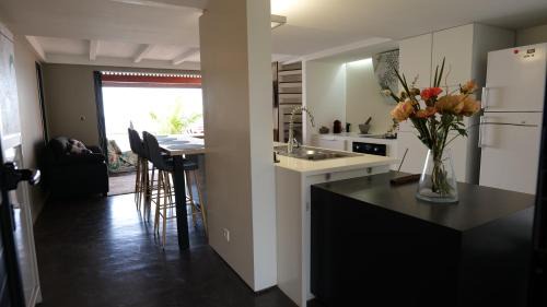 St Gilles-les-Bains House | Maison pieds dans l'eau - Villa Veloutier