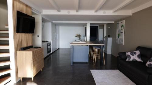 St Gilles-les-Bains House | Maison pieds dans l'eau - Villa Veloutier