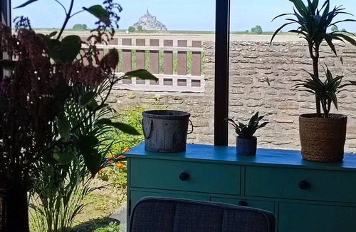 Huisnes-sur-Mer House | Maison Spacieuse Avec vue Imprenable sur le Mont Saint Michel !