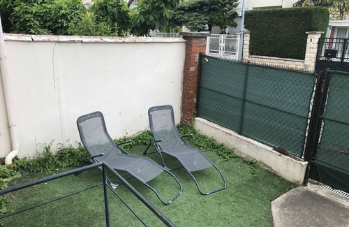 Eaubonne House | Maisonnette + garden Near Enghien les Bains Casino and racetrack