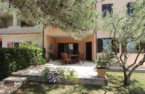 Valbandon House | Maja