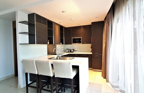 Muharraq Apartment | Majestic Arjaan by Rotana