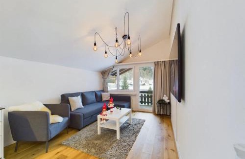 Taesch Apartment | Majestic View Alpine Retreat