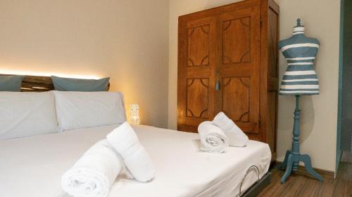 Santa Pau House | Majordoms Baseia - jardí i accés privat a La Fageda