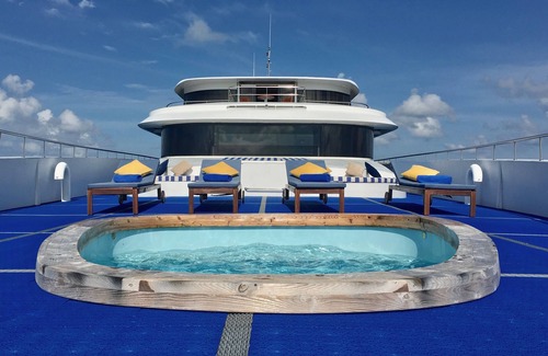 Farukolhufushi Island Boat Rental | Maldives Luxury Yacht