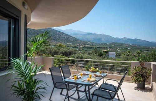 Sissi House | Malena Residence by 8essentially