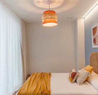La Malva-rosa Apartment | Malvarrosa Beach Stay!