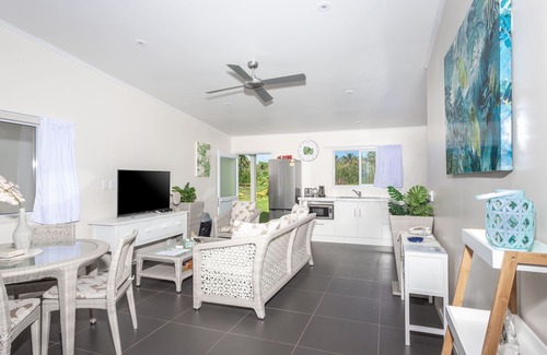 Muri Cottage | Mama Taras