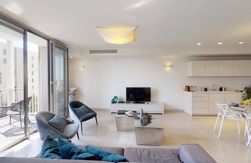 Jerusalem City Centre Apartment | ❤MAMILLA 2 bdrs w. view ❤ My BEST JLM Experience ❤