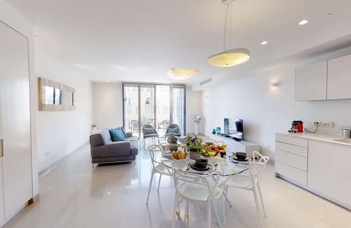 Jerusalem City Centre Apartment | ❤MAMILLA 2 bdrs w. view ❤ My BEST JLM Experience ❤