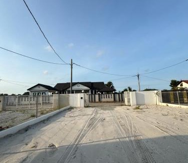 Kampung Kubang Tangga House | Manis Homestay