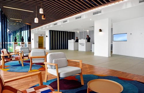 Southport Hotel | Mantra at Sharks