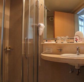 Parana Hotel | Maran Suites & Towers