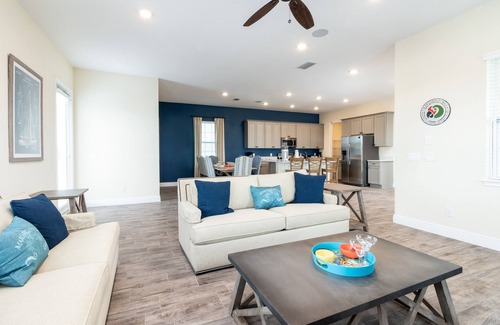 West Kissimmee Hotel | Margaritaville Cottages Orlando with H2O Waterpark by Vstays