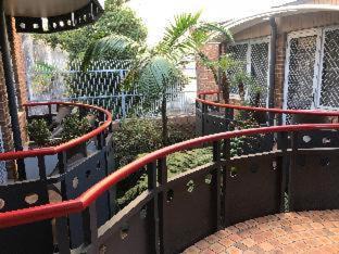 Woolloomooloo Hotel | Mariners Court Hotel Sydney