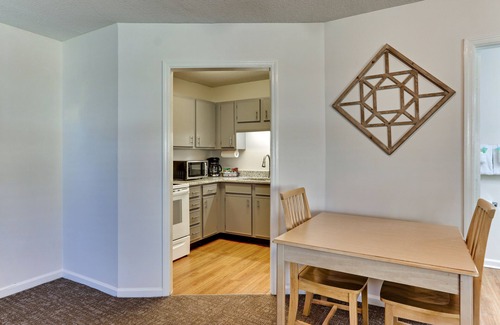 Kingsland Hotel | Mariners Suites