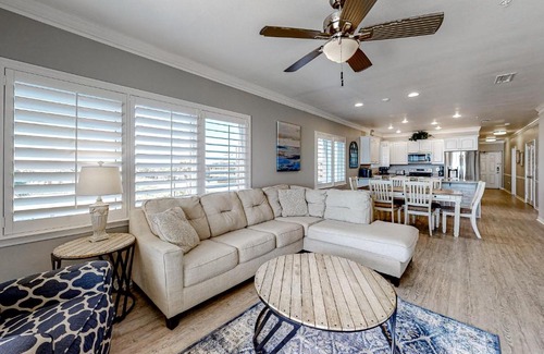 Orange Beach East Apartment | Marlin Key 2A