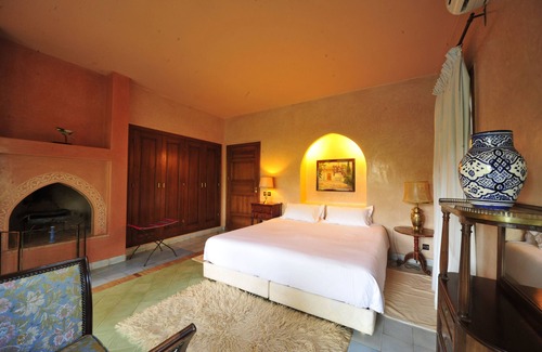 Amizmiz Cabin | MAROC LODGE Atlas Mountain Retreat