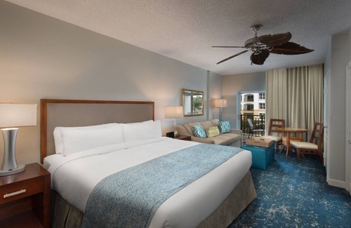 Palm Beach Shores Resort | Marriott's Ocean Pointe Studio Ocean Side