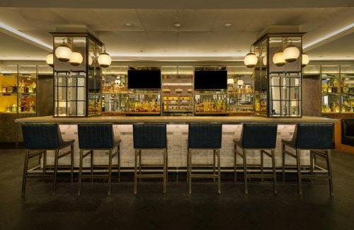 Connecticut Ave - K Street Hotel | Marriott Vacation Club® at the Mayflower, Washington, D.C.