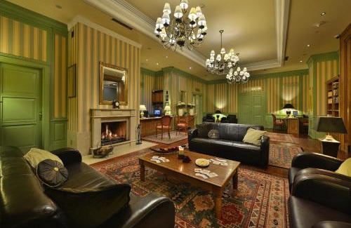 Old Town Hotel | Marrol's Boutique Hotel