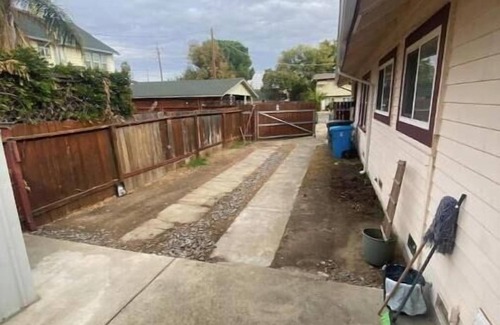 Yuba City House | Marysville 3 bedroom 4 beds 2 bath home-Oldest Little City Right in Town