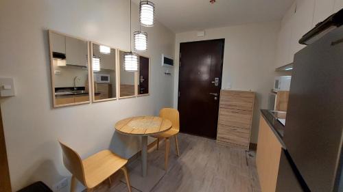 Bacolod Apartment | Matawhay Staycation at One Regis