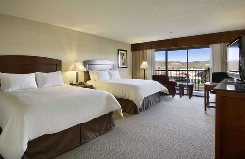 Elko Hotel | Maverick Hotel and Casino by Red Lion Hotels