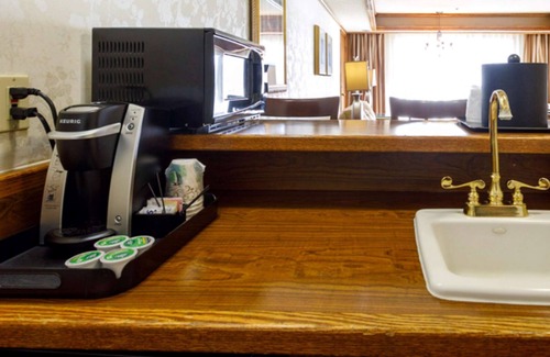Elko Hotel | Maverick Hotel and Casino by Red Lion Hotels