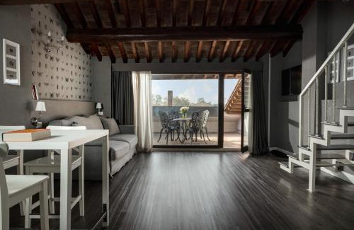 Ferrara Hotel | Maxxim Hotel & Loft