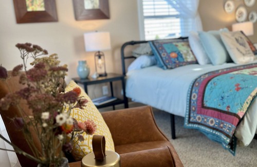 Moscow Other | Meadowlark Heritage Farm-cation Close to Town, but country and mountain views!