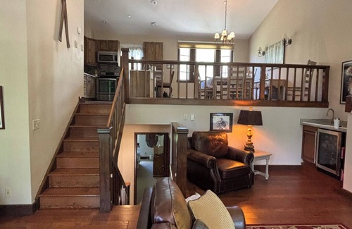 Beaver Creek House | Meadows Townhouse + Ski in complete remodel 2014 sleeps 12