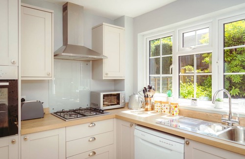 Eastbourne House | Meads Haven - tranquil holiday hideaway