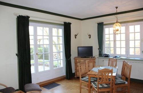 Koserow Hotel | Meeressterne Hotel Forsthaus Damerow