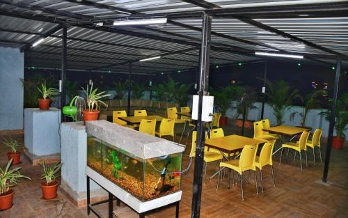 Vashi Hotel | Megh Residency Navi Mumbai