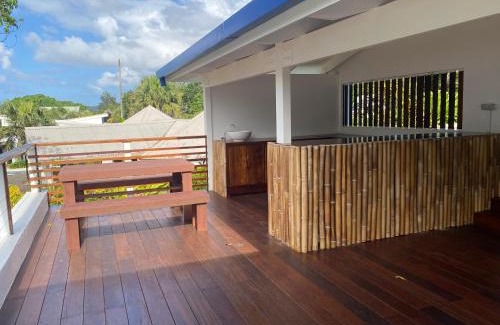 Mele Bed & Breakfast | Mele Magic