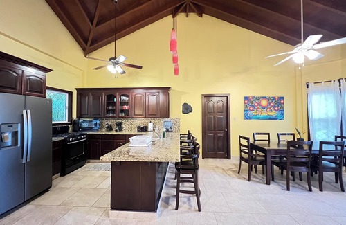 Hopkins House | Mellow Yellow Beach House