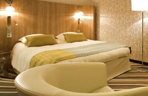 Saint-Serge Hotel | Mercure Angers Centre De Congres