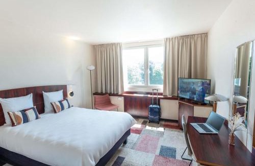 Besancon Hotel | Mercure Besancon Parc Micaud - Hotel & Bar