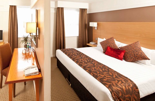 Blackrod Hotel | Mercure Bolton Georgian House Hotel