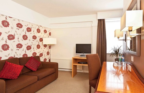 Blackrod Hotel | Mercure Bolton Georgian House Hotel