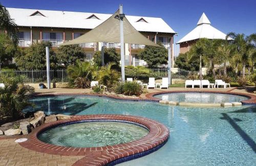 Pelican Point Hotel | Mercure Bunbury Sanctuary Golf Resort