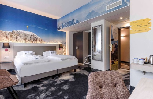 Dom Pedro Hotel | Mercure Hotel Muenchen am Olympiapark