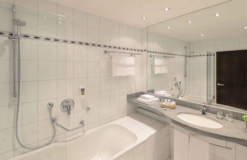 Mitte Hotel | Mercure Hotel Trier Porta Nigra