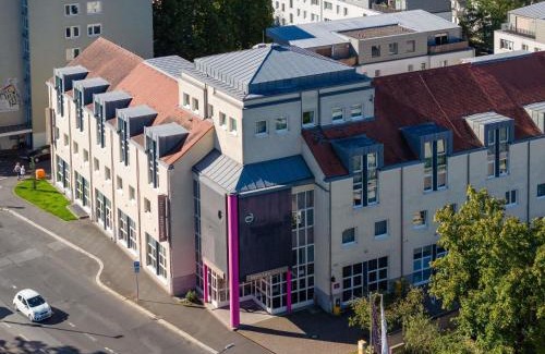 Wuerzburg Hotel | Mercure Hotel Würzburg am Mainufer