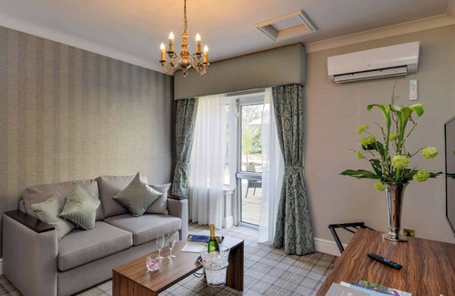 Rochdale Hotel | Mercure Manchester Norton Grange Hotel & Spa