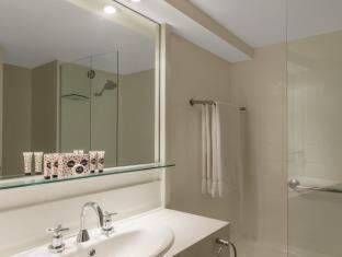 Newcastle West Hotel | Mercure Newcastle