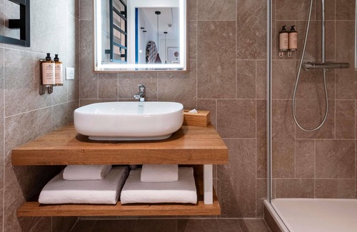 Quiberon Hotel | Mercure Quiberon Hotel and Spa (Spa opening in 2025)